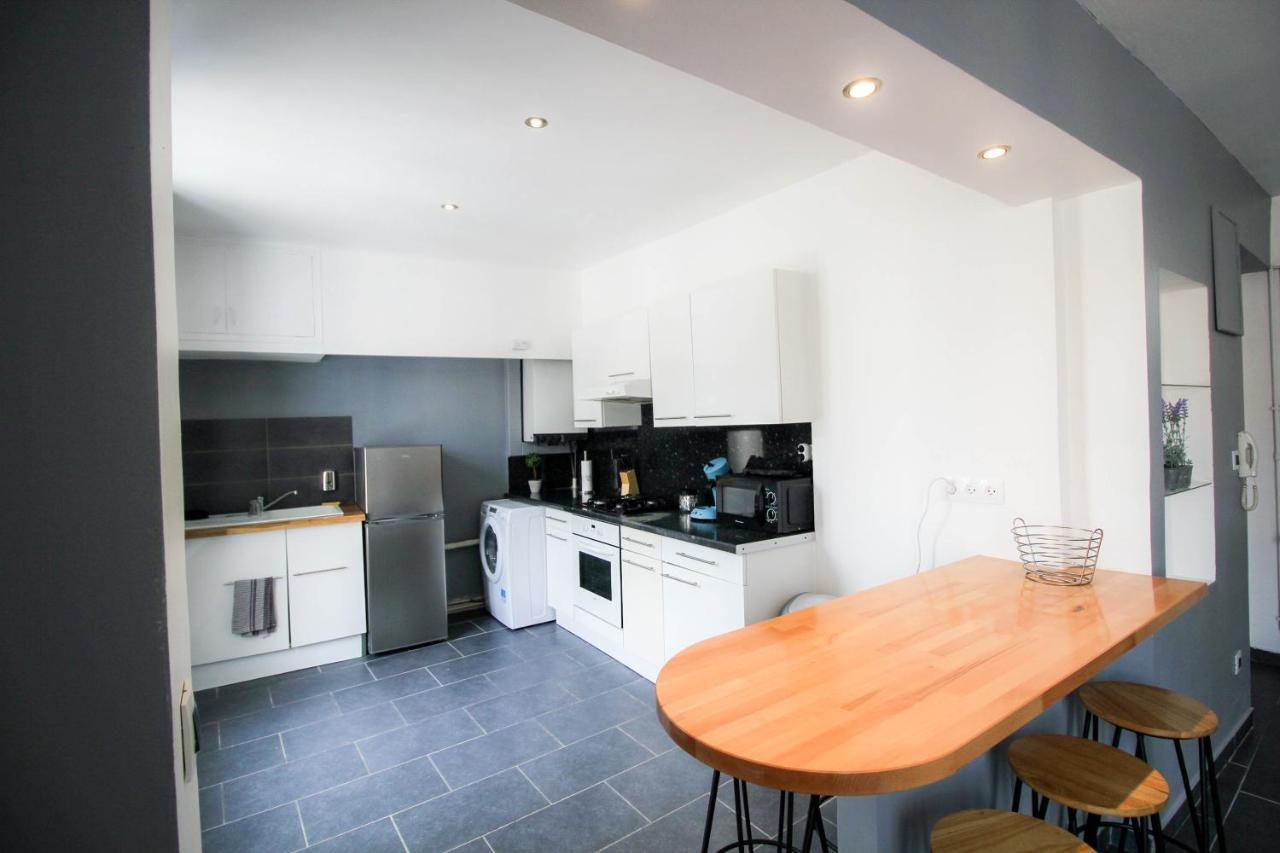 قرقشونه Appartement Calme Et Spacieux, Cite Et Ville A Pied, Wifi, 2 Chambres, 3 Lits المظهر الخارجي الصورة