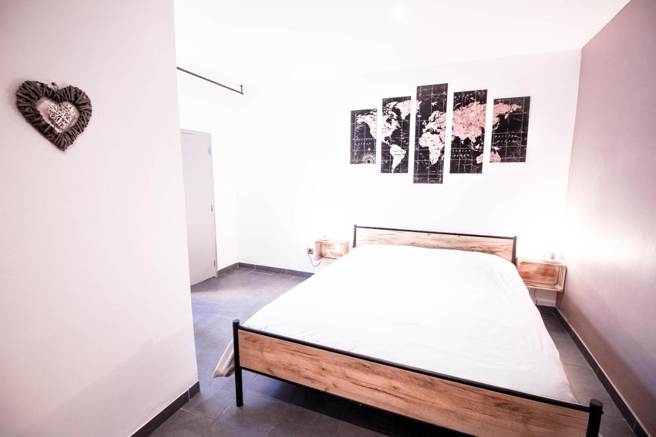 قرقشونه Appartement Calme Et Spacieux, Cite Et Ville A Pied, Wifi, 2 Chambres, 3 Lits المظهر الخارجي الصورة