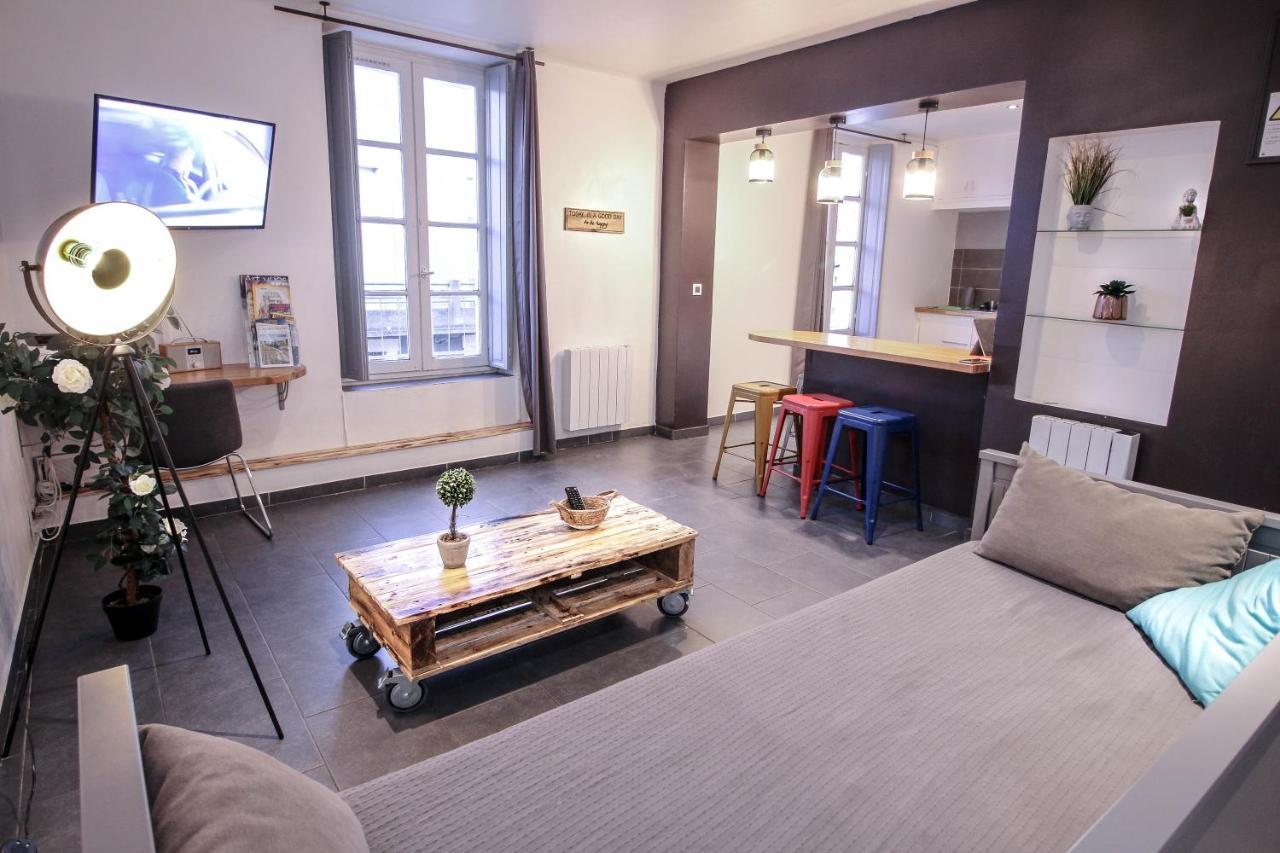 قرقشونه Appartement Calme Et Spacieux, Cite Et Ville A Pied, Wifi, 2 Chambres, 3 Lits المظهر الخارجي الصورة